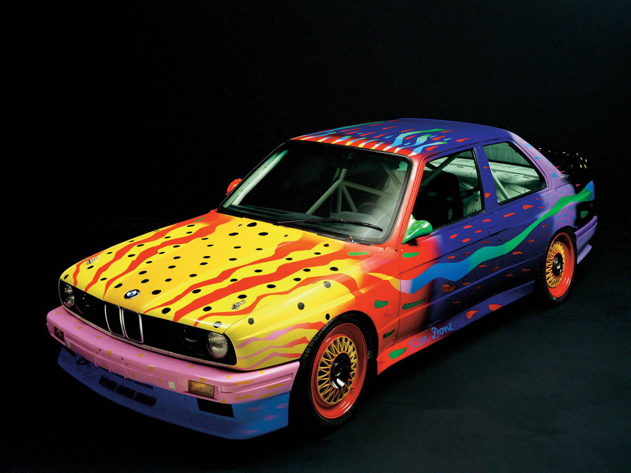 BMW ArtCars 1989 M3 Ken Done 001.jpg